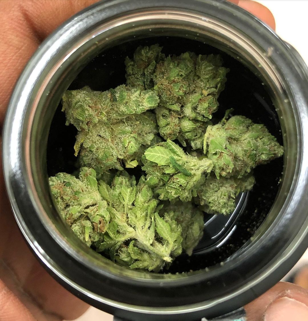 lucky charms for sale, hybrid strain for sale, marijuanna for sale online